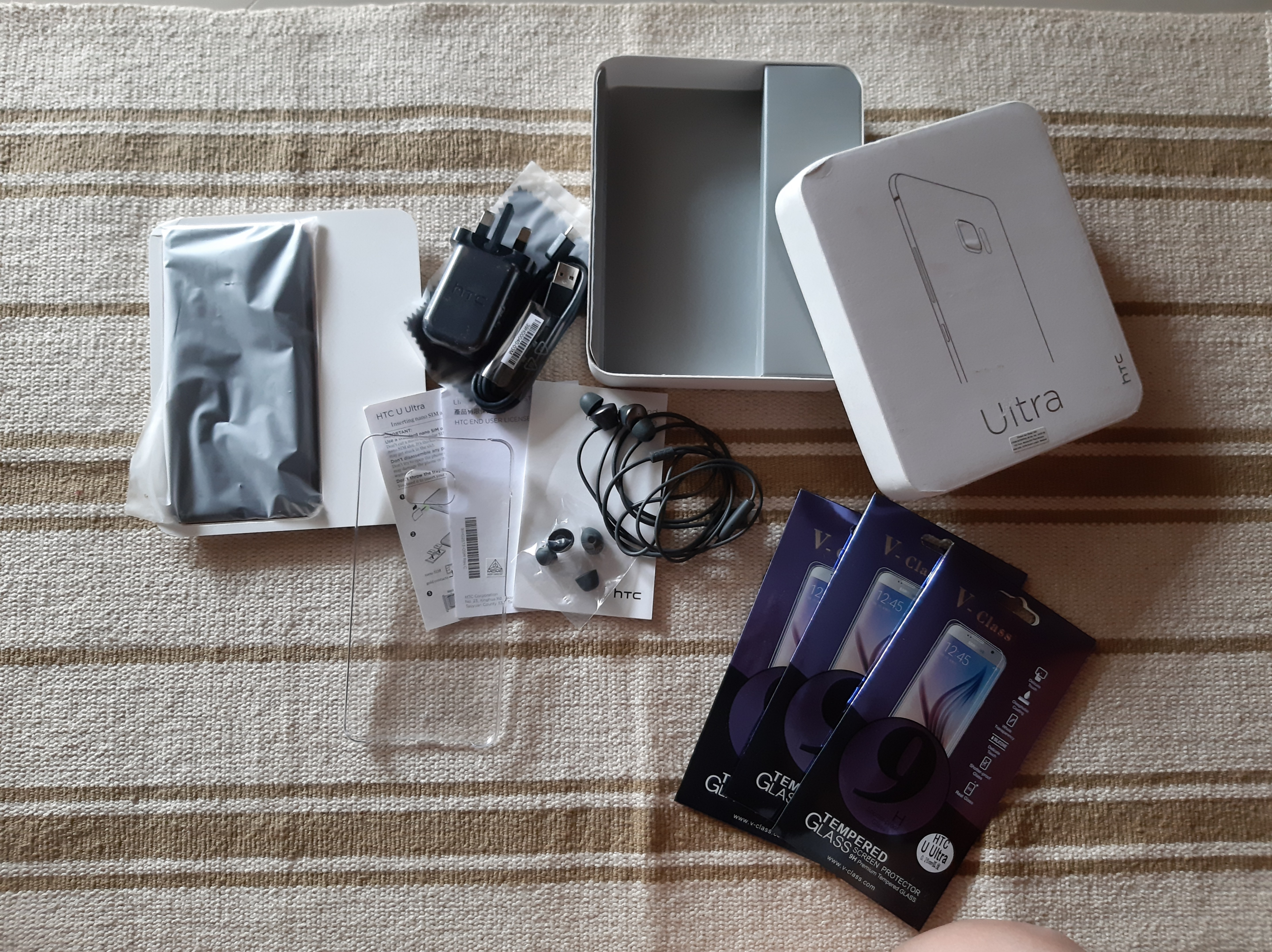 htc u ultra handphone mobile phones tablets android phones others on carousell