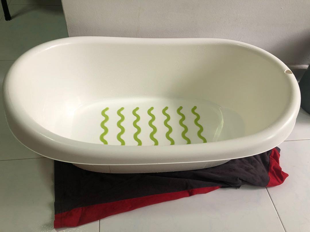 IKEA BABY BATH TUB WITH FREEBIES!!, Babies & Kids, Bathing & Changing
