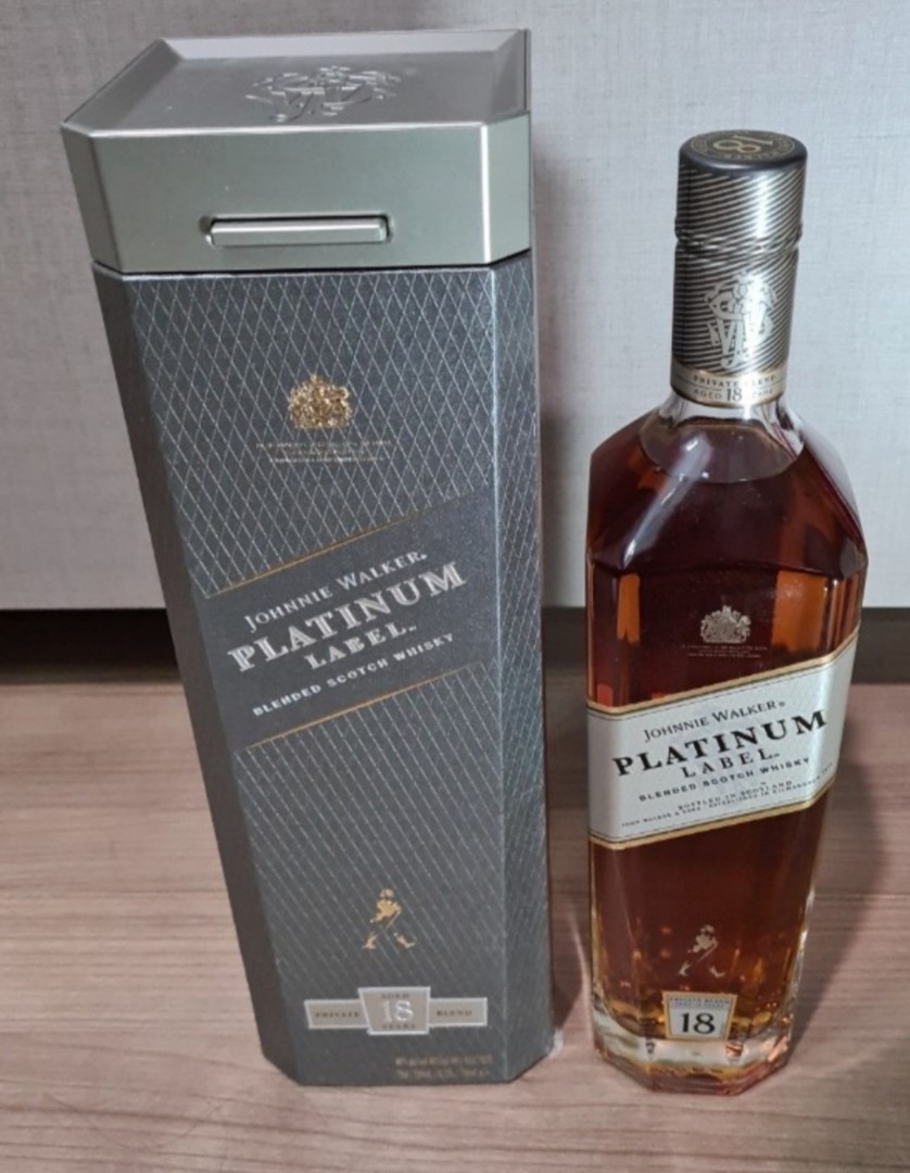 johnnie-walker-platinum-label-1l-discontinued-series-with-gift-box