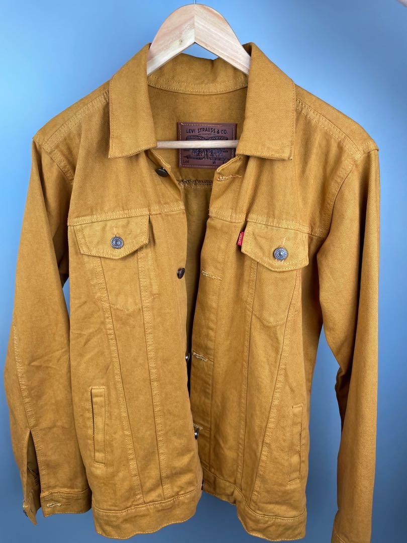 Jaket clearance levis mustard