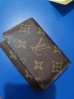 LV Romy Card Holder (M81880), 名牌, 手袋及銀包- Carousell