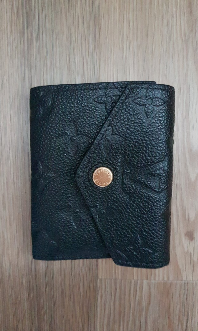 LN LV ZOE WALLET (M62932), Luxury, Bags & Wallets on Carousell