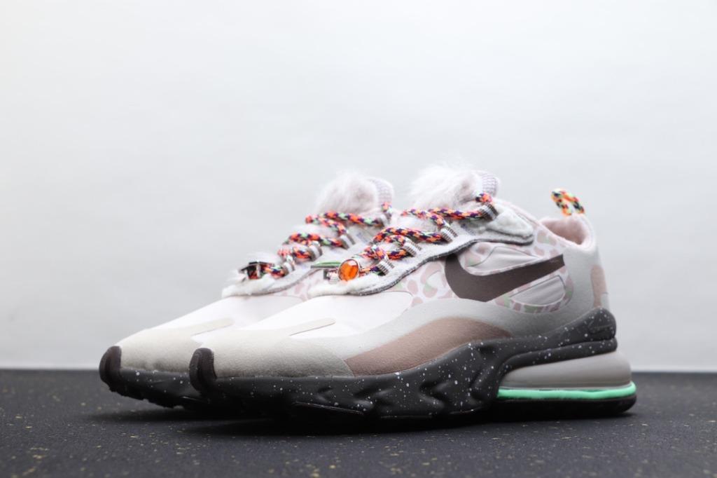NIKE Air Max 270 React LX