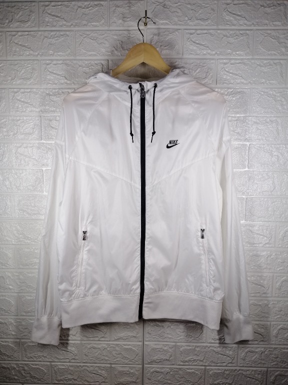 Nike windbreaker jacket white hotsell
