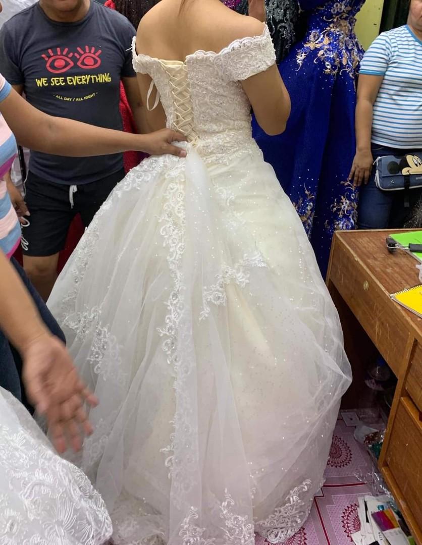 Selling my Prelove wedding gown Marian Rivera Inspired for 6 500. Once used last Dec.19 2020. With accessories. Original Price 18k