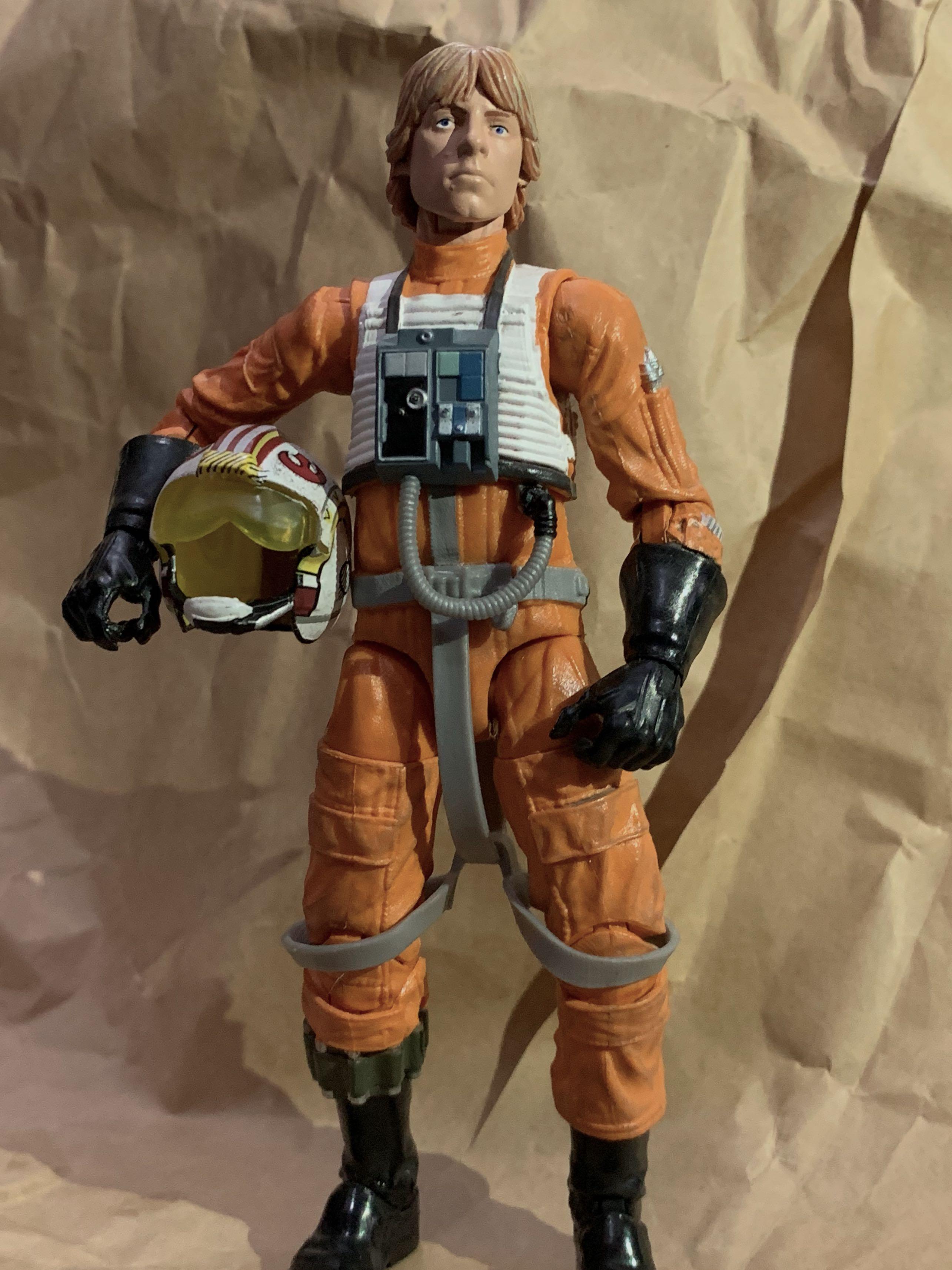 Selling hasbro luke skywalker (Category: Figurines & Statues) located in Pasig City. Submitted by seandavid3415 (Listing ID 1079731949, Image 1). Description: Selling sh figuarts luke skywalker No box and gun and lightsaber Left in Qatar Selling for 400 Rfs need cash.