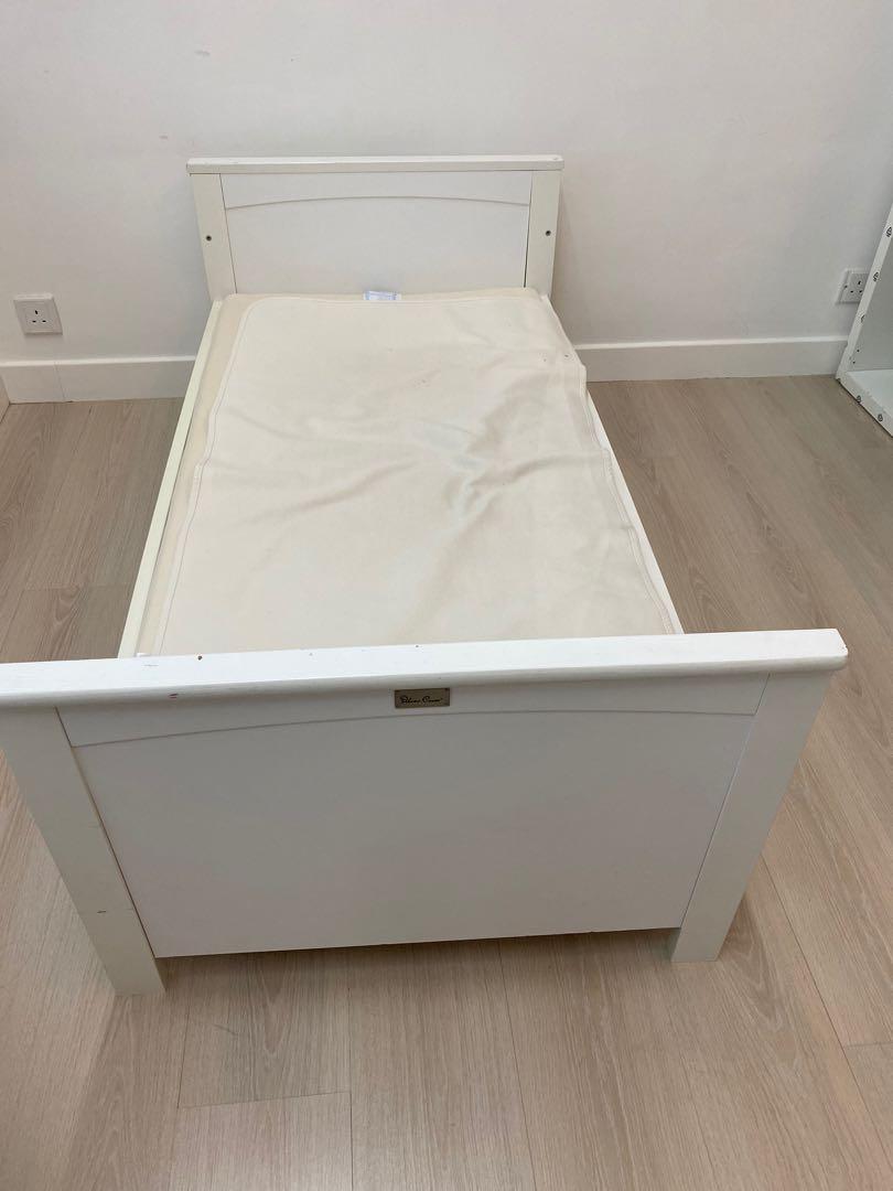 Silver cross sale kew cot bed
