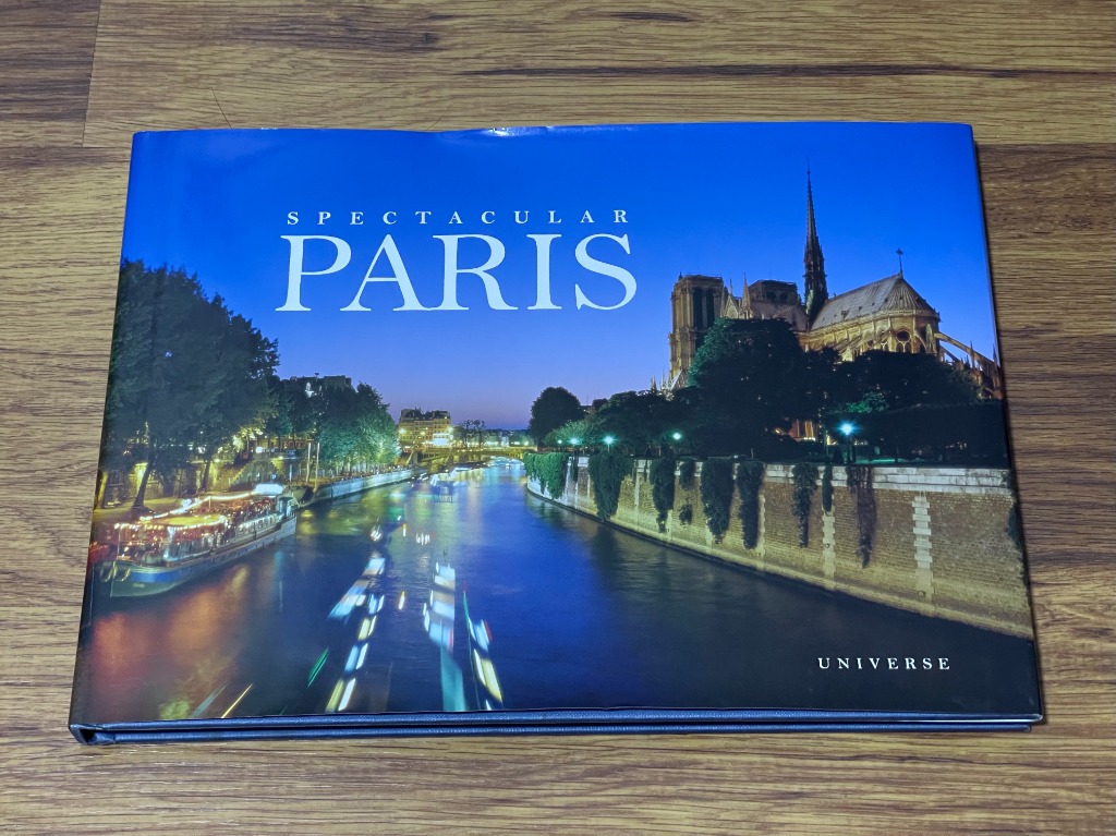 Spectacular Paris coffee table book, Hobbies & Toys, Books & Magazines