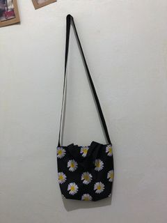 (Kategori: ) berada di . Dikirim oleh yusrinable (ID iklan 1079571929, Gambar 1). Deskripsi: .