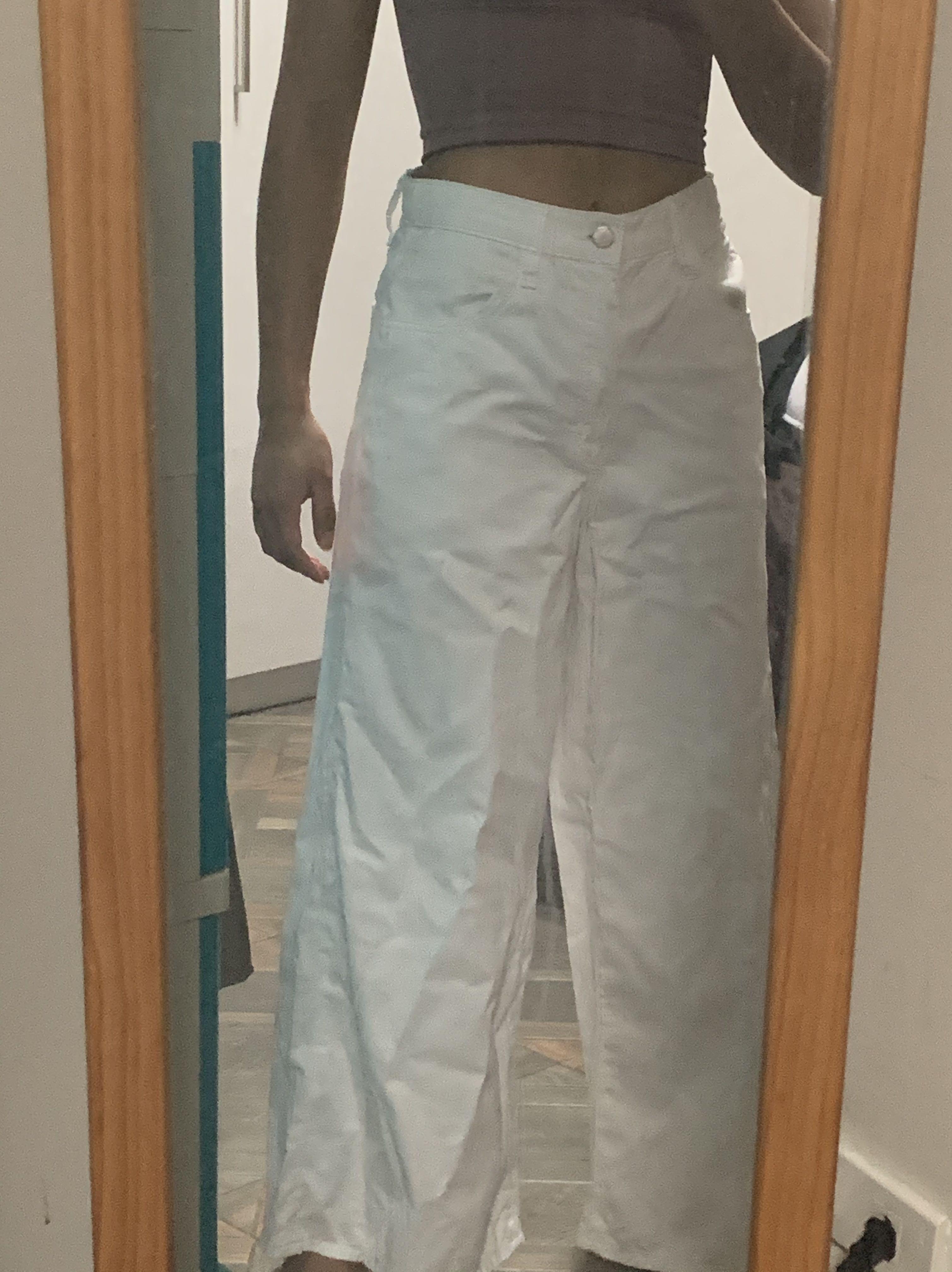 UNIQLO BNWOT White Wide Leg Jeans 