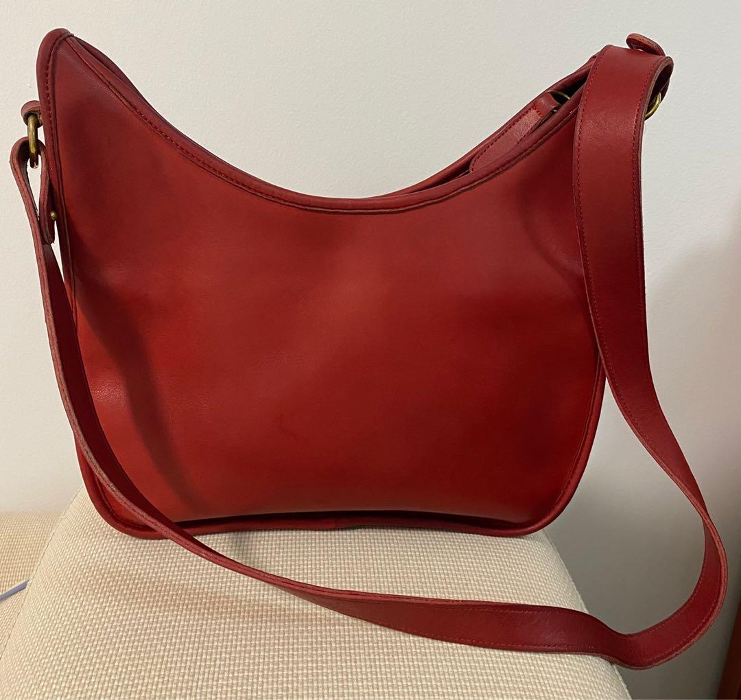 Vintage Coach Trendy Shoulder Bag, Women's Fashion, Bags & Wallets on  Carousell