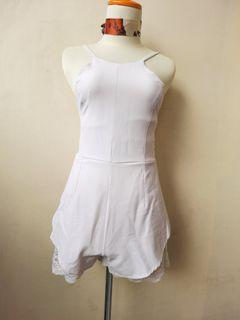 WHITE JUMPER J51