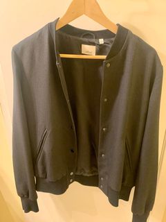 (Category: ) located in . Submitted by kassb (Listing ID 1079727399, Image 1). Description: .