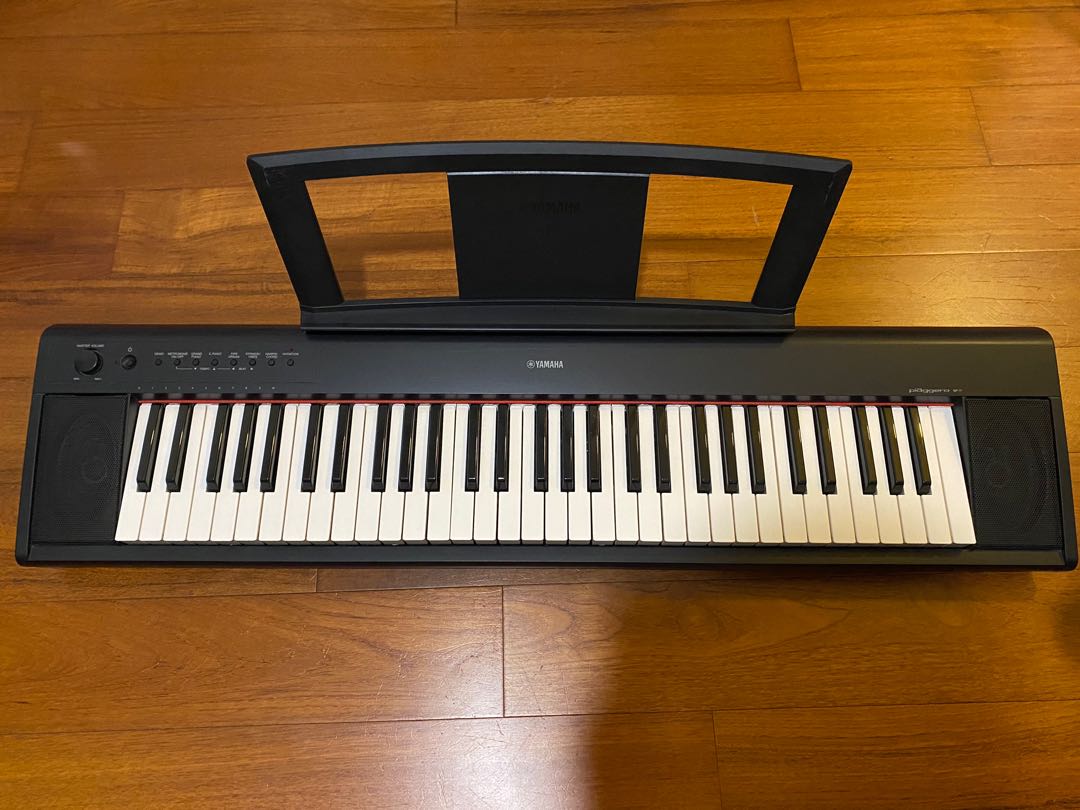 Yamaha Piaggero NP-11 Keyboard (只連譜架同琴架), 興趣及遊戲, 音樂