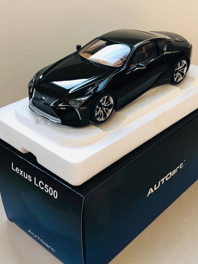 製作中 1/18 AUTOart LEXUS LC500 改