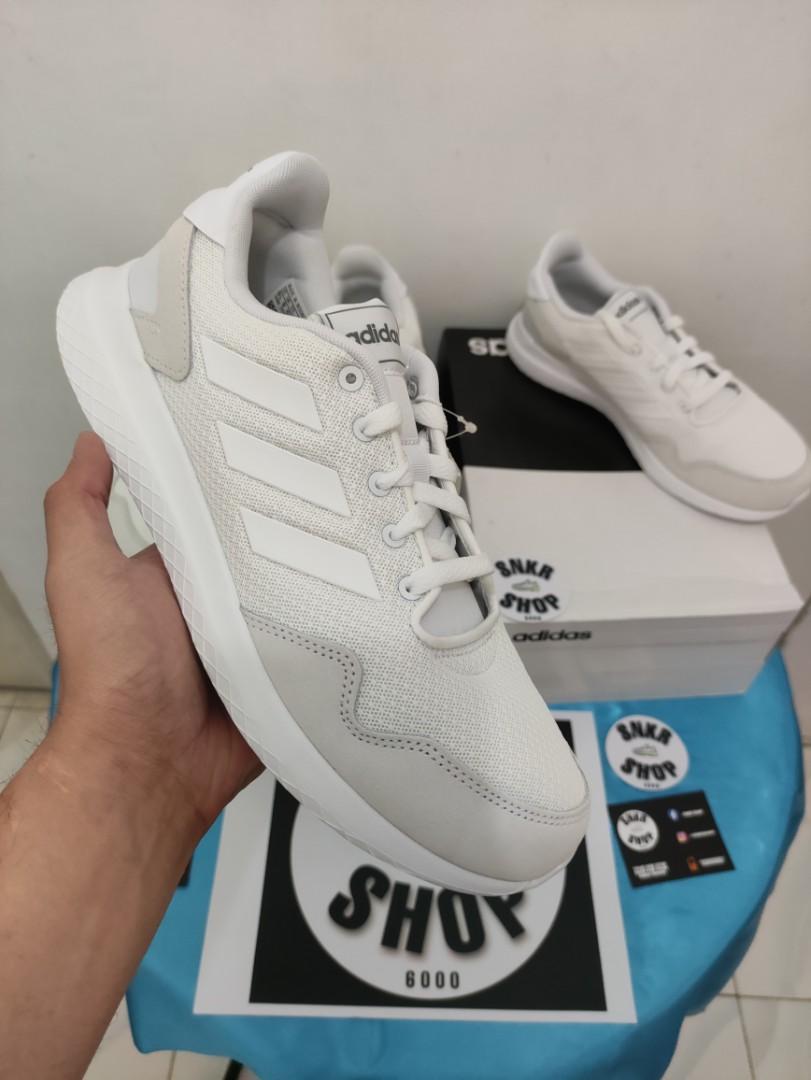 Adidas Archivo Running shoes, Men's Fashion, Footwear, Sneakers on Carousell