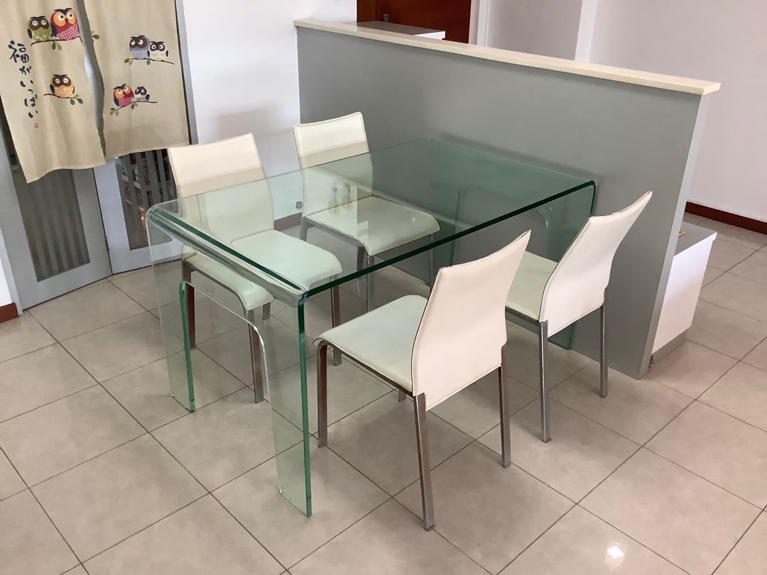Art deco glass discount dining table