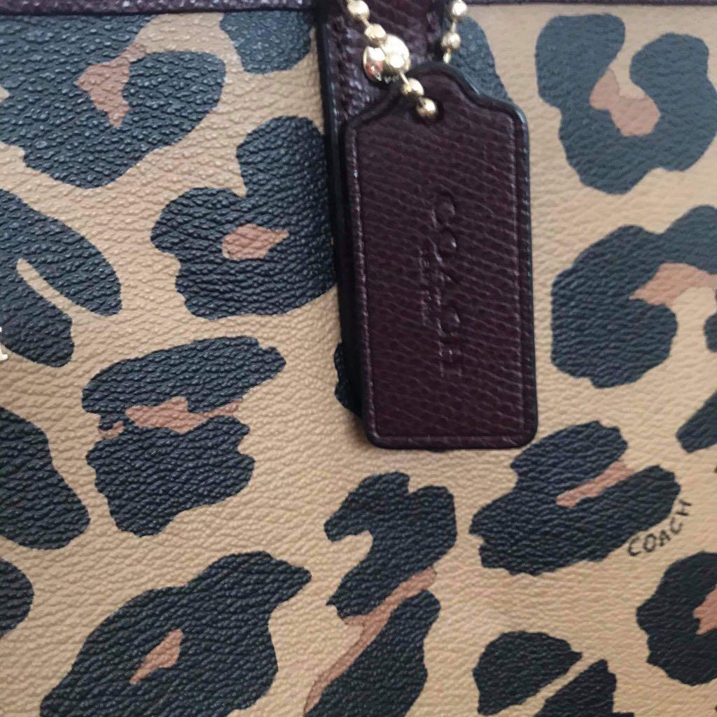 Reversible city tote discount with leopard print