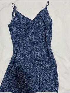 (Category: ) located in . Submitted by aa.caa (Listing ID 1079929003, Image 1). Description: .