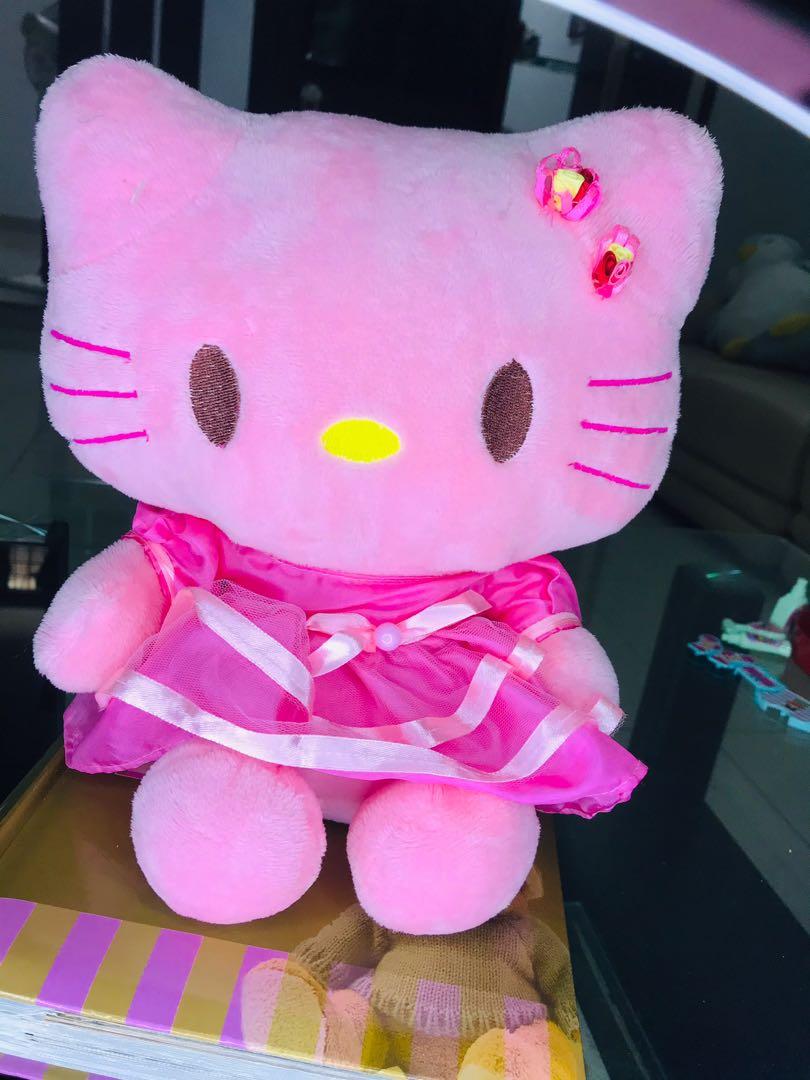 Boneka Hello Kitty