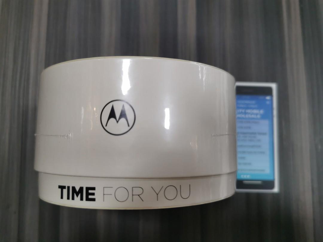 Moto 360 deals phantom black