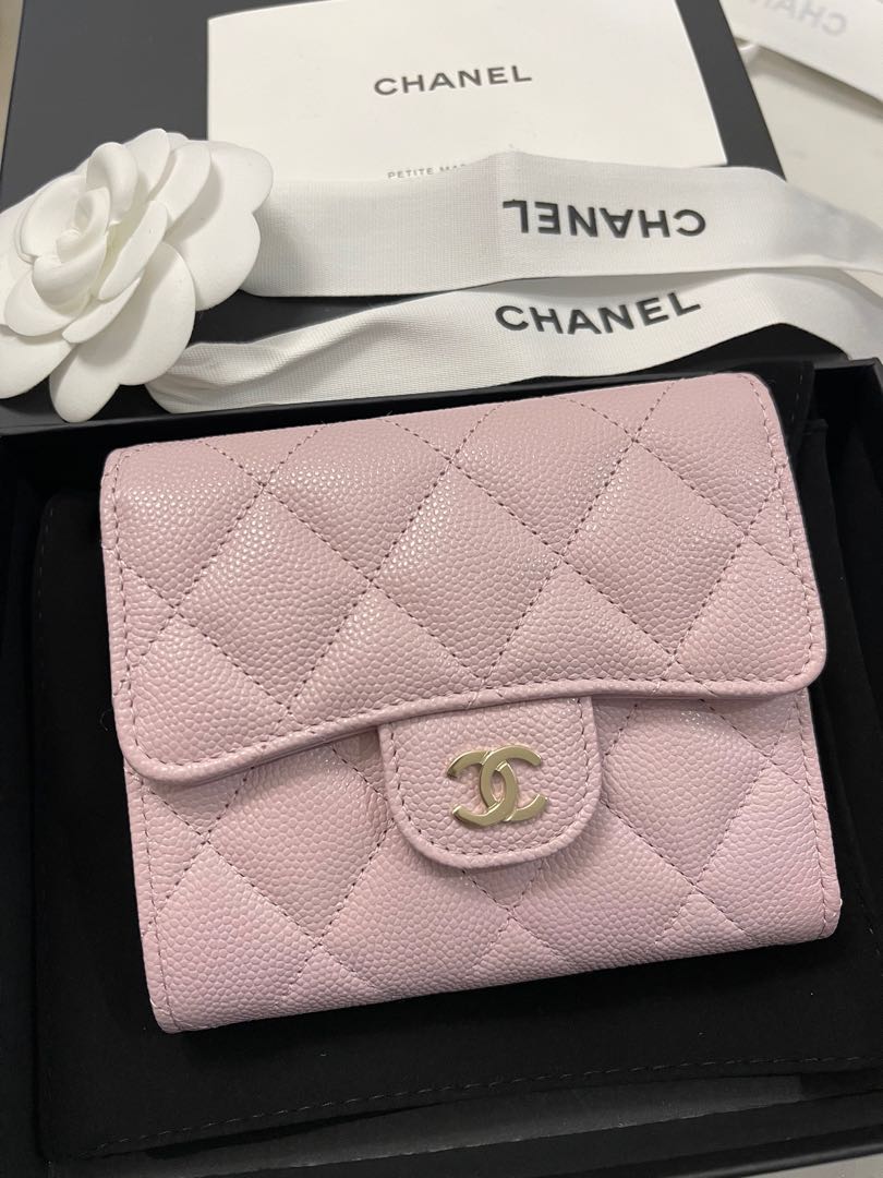 Chanel 21S light pink/ rose claire trifold small Wallet, Luxury