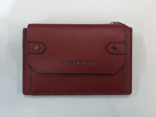 （分類：）位於 。 由 kasarinc 提交（商品編號 1079967767，圖片 1）。簡介： 。