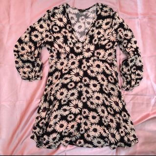 (Category: ) located in . Submitted by lalaliiing (Listing ID 1079850193, Image 1). Description: .