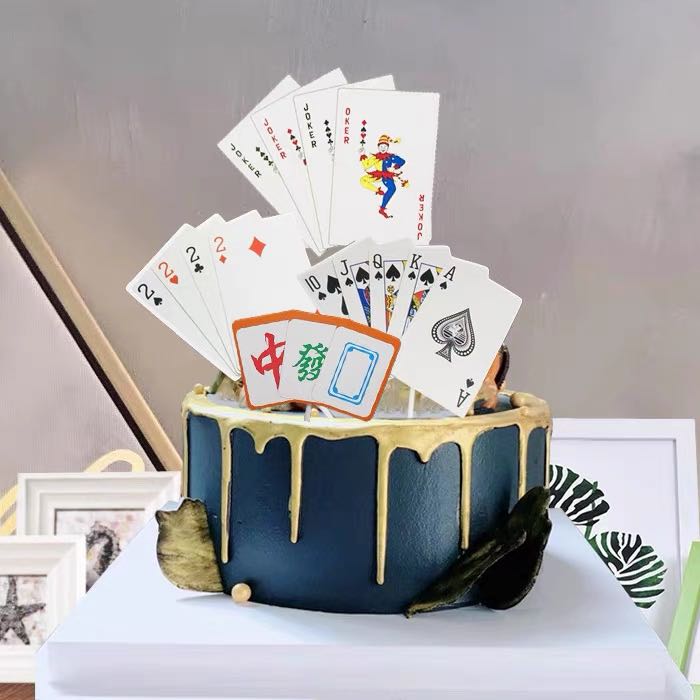 1 PCS Casino Cake Topper Poker Game Chips Player Happy Birthday Cake Pick  Decorations for Las Vegas Casino Night Theme Birthday Party Supplies