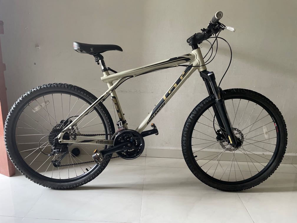 Gt avalanche 2.0 bike hot sale price