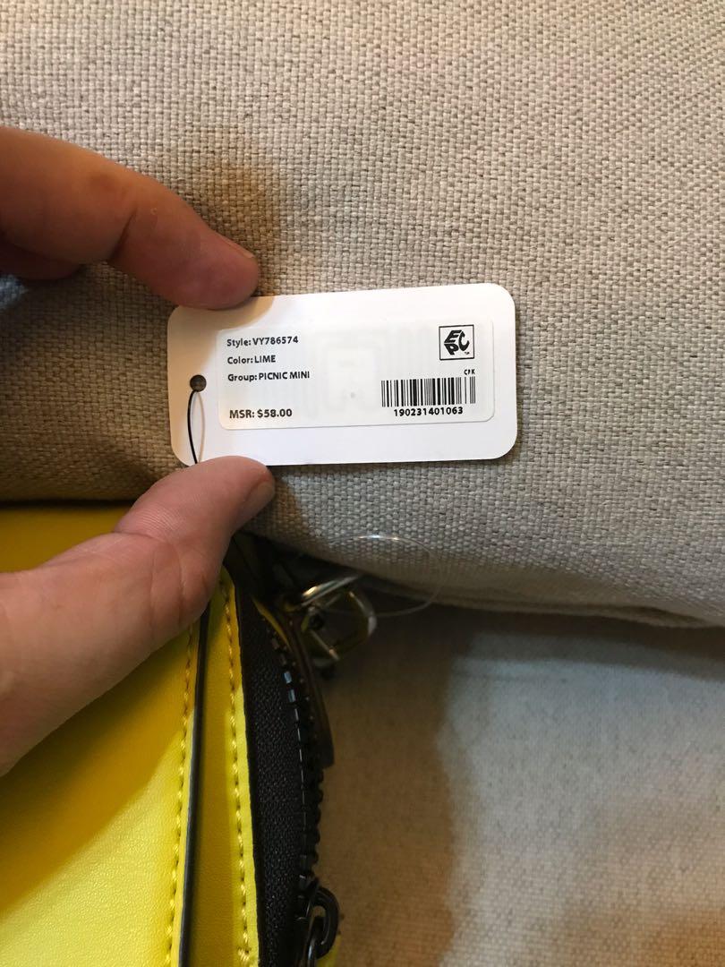 ban the use of plastic bolsas