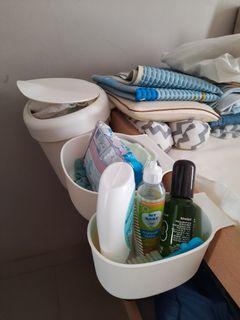 IKEA tempat ganti baju bayi