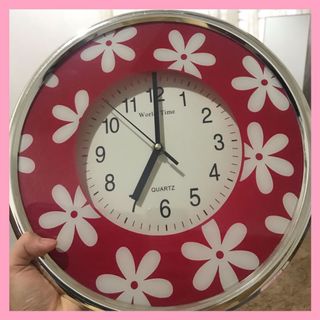 (Category: ) located in . Submitted by moonlightbbcloset (Listing ID 1079895456, Image 1). Description: .