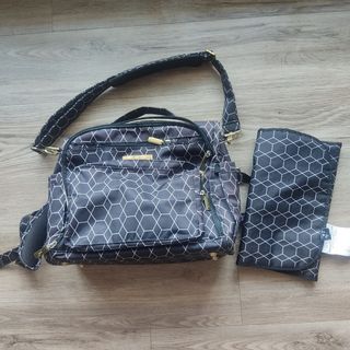 (Category: ) located in . Submitted by punggol_declutter (Listing ID 1079814149, Image 1). Description: .