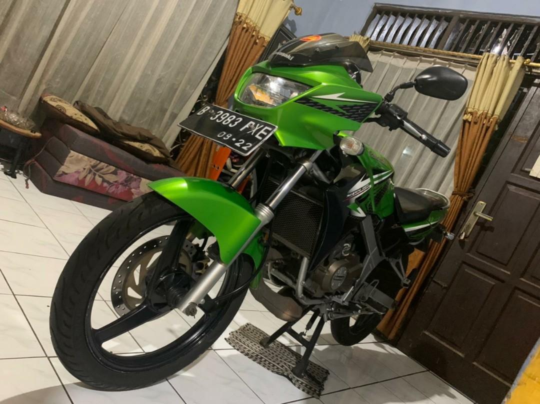 kawasaki ninja r150