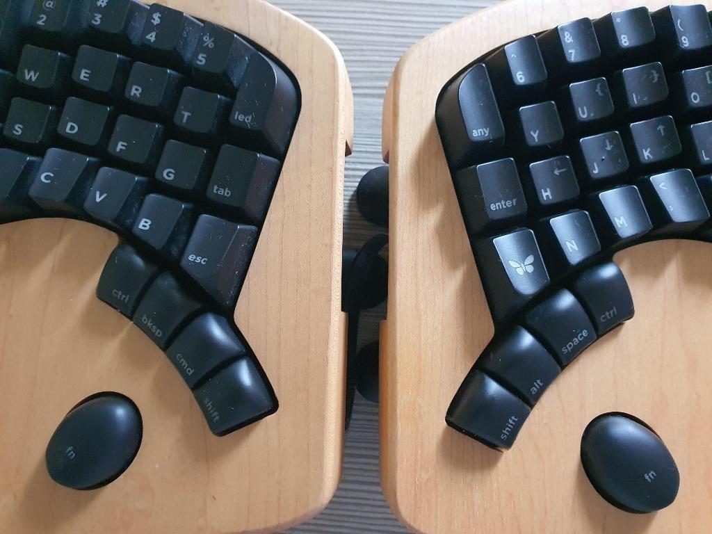 Keyboardio Model 01 Heirloomgrade solid maple mechanical tactile