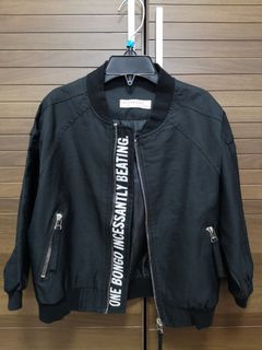 （分類：）位於 。 由 joycekwan.1 提交（商品編號 1079840059，圖片 1）。簡介： 。