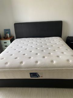 (Category: ) located in . Submitted by ppreloved2120 (Listing ID 1079810675, Image 1). Description: .