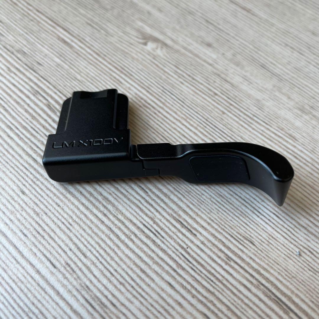 Lensmate Folding Thumbrest for X100V in Black, Photography, Photography