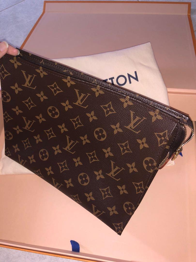 Louis Vuitton Toiletry Pouch 26, Luxury, Bags & Wallets, Clutches on