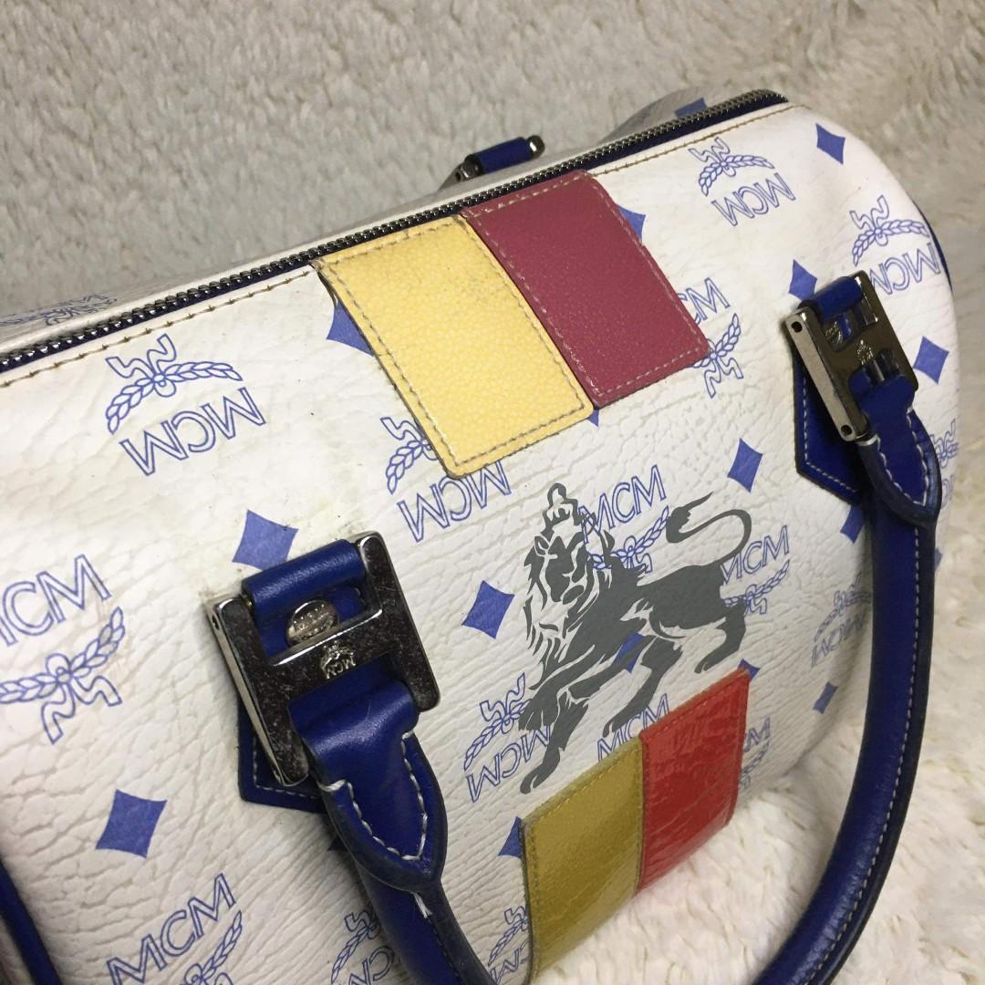 MCM Lion Princess Bag (Category: Luxury Bags & Wallets) located in La Trinidad. Submitted by graytell (Listing ID 1079915059, Image 3). Description: Padala from Korea.