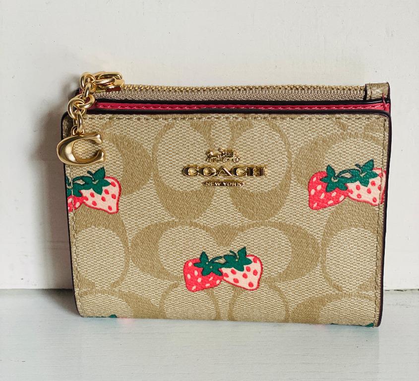 Strawberry coach wallet cheap