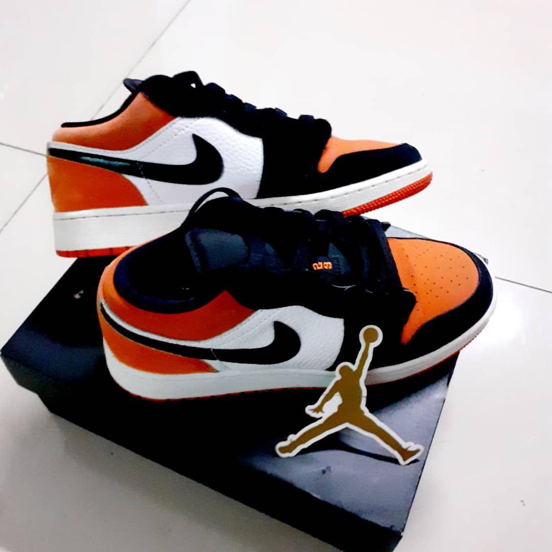 Nike Air Jordan 1 Low Basketball Shoes/Sneakers, Women's Fashion, Footwear, Sneakers on Carousell