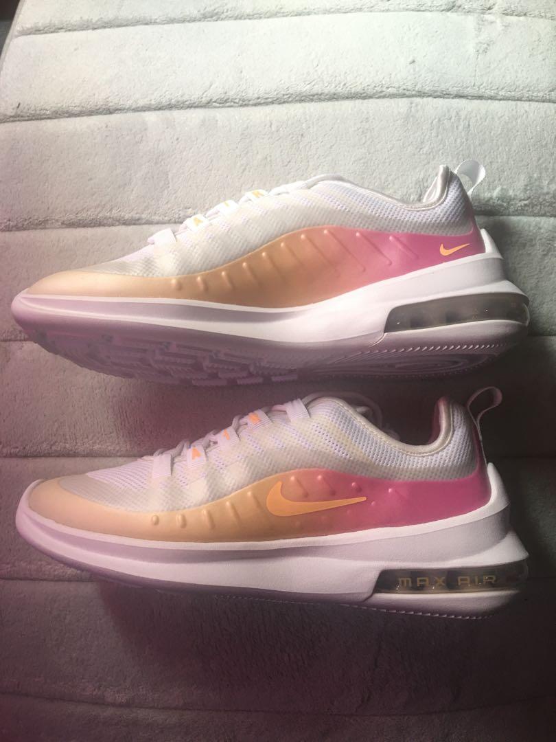 Nike wmns air max axis prem top