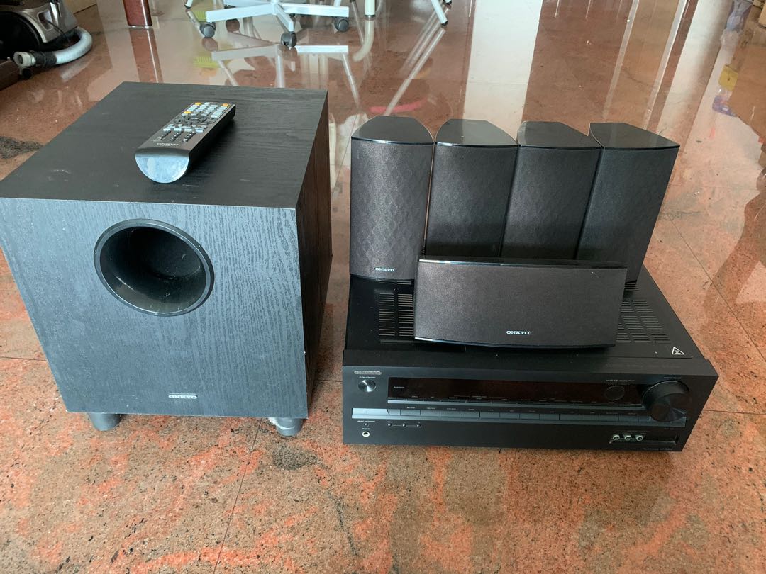 BLUETOOTH ONKYO AV RECEIVER HTR393, Audio, Soundbars, Speakers