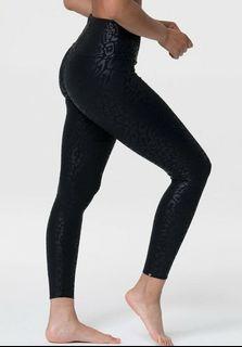 Onzie Flow Leggings