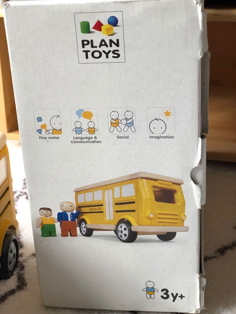 Plan toys top school bus