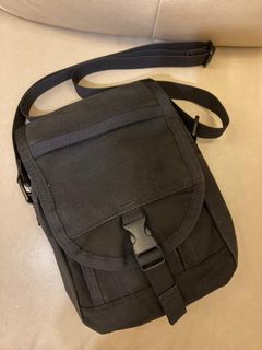 （分類：）位於 。 由 patrickng1000 提交（商品編號 1079950205，圖片 1）。簡介： 。