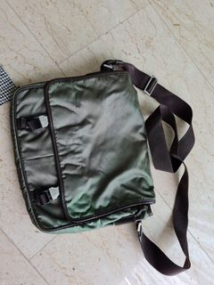(Category: ) located in . Submitted by seopa.jang (Listing ID 1079836214, Image 1). Description: .