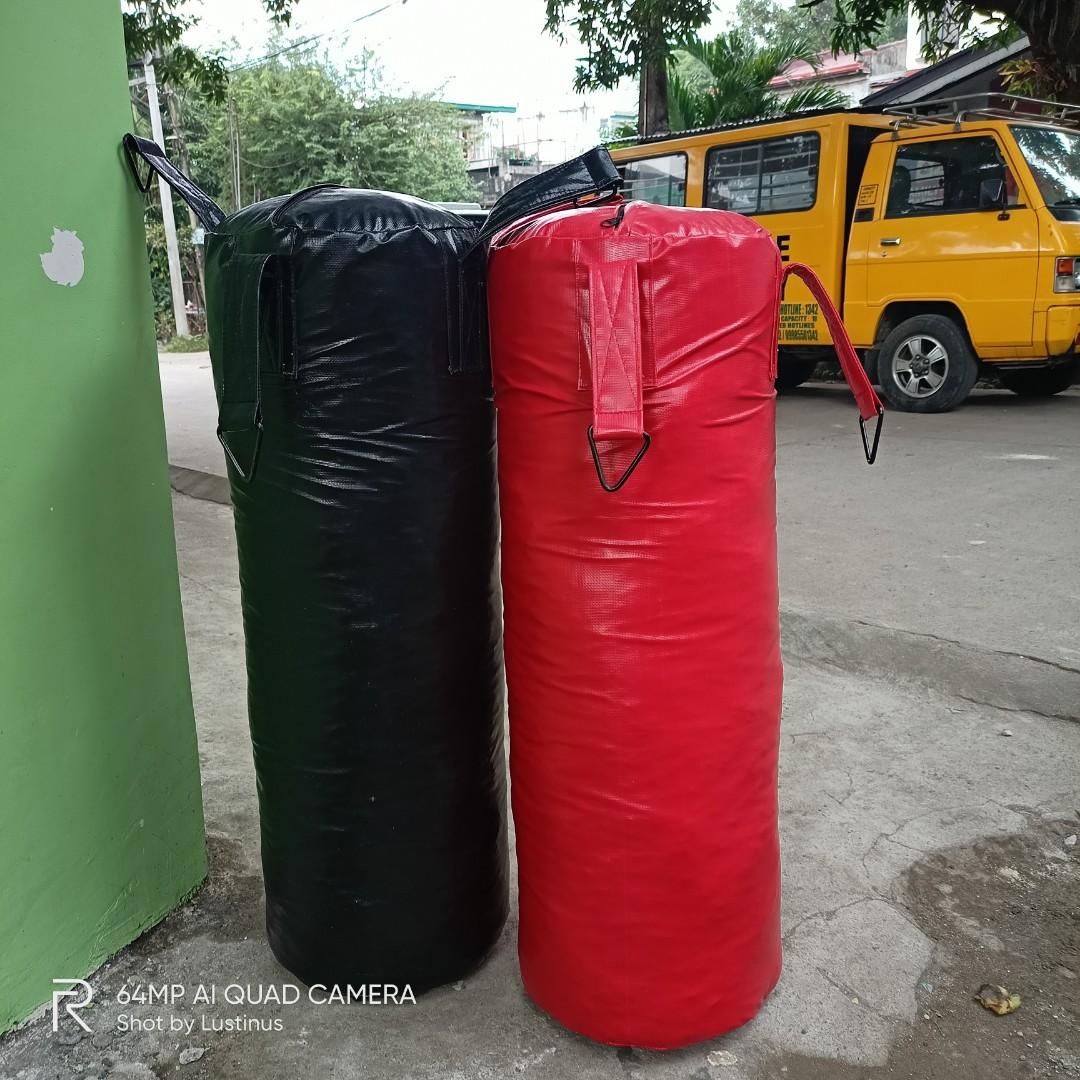 PUNCHING BAG STANDARD SIZE (Category: Combat Sports) located in Antipolo. Submitted by jloveriano (Listing ID 1079955272, Image 1). Description: Punching bag 🥊Home workout 🥊Affordable and Heavy duty 🥊20 to 35 KG ✔️Filled and Unfilled ✔️40 inches height Open for Resellers Mode of payment: Gcash,BPI, Cod within antipolo and metro manila.